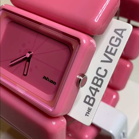 Nixon The Vega Watch B4BC Pink - Picture 2 of 4